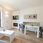 Appartement Bravissimo Portal Nou, With Private Garage Gérone