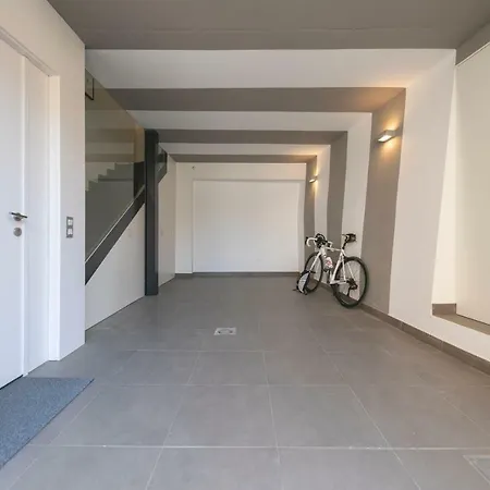 Bravissimo Portal Nou, With Private Garage Daire Girona