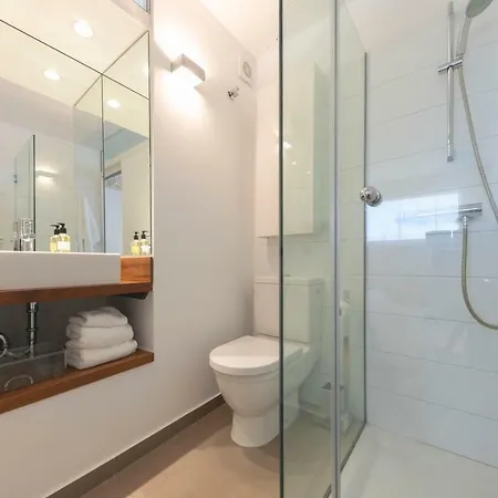 Daire Bravissimo Portal Nou, With Private Garage *